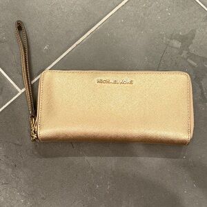 Michael Kors Metallic Gold Wristlet